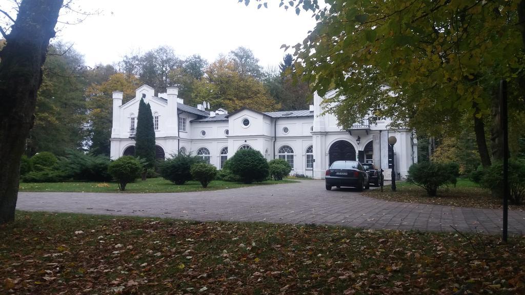 Roskosz Zespół Dworsko Parkowy Biała Podlaska Exterior foto