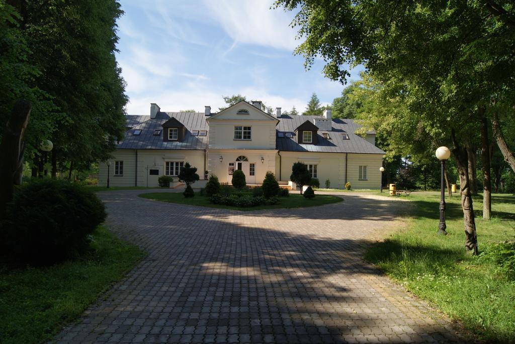 Roskosz Zespół Dworsko Parkowy Biała Podlaska Exterior foto