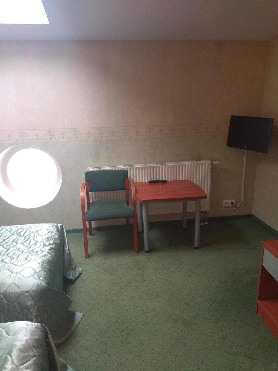 Roskosz Zespół Dworsko Parkowy Biała Podlaska Exterior foto