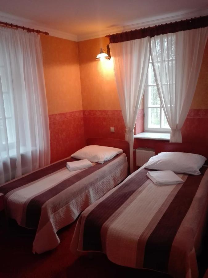 Roskosz Zespół Dworsko Parkowy Biała Podlaska Exterior foto